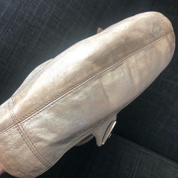 🦋Botkier Soft Leather Handbag - Picture 7 of 9